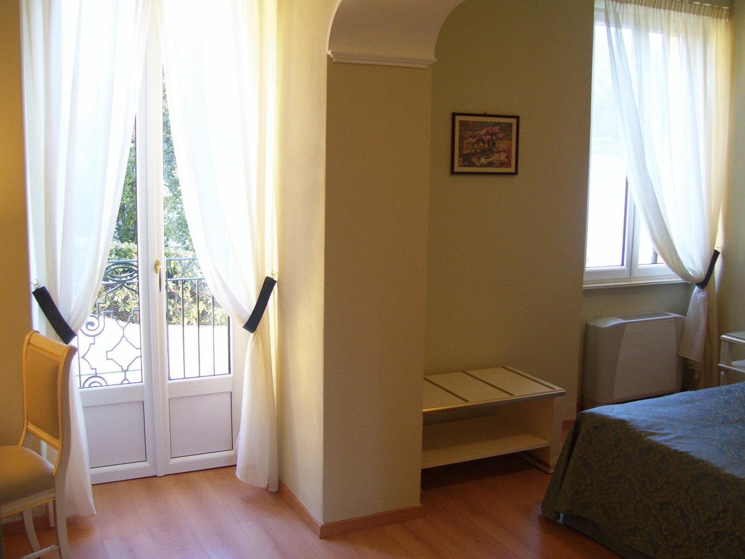 Villa La Mirabella Cadenabbia Екстериор снимка