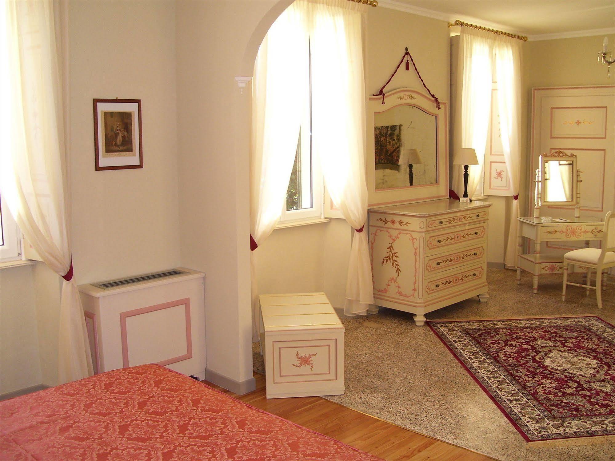 Villa La Mirabella Cadenabbia Екстериор снимка